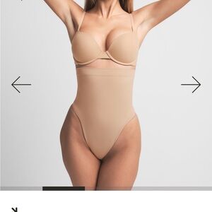 SKIMS Nude Shapewear Bodysuit